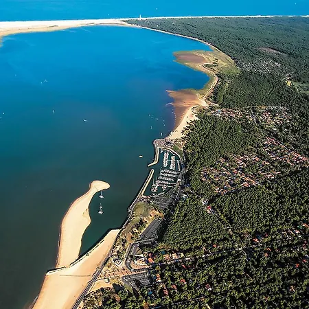 مكان تخييم Camping Cote O L'estanquet 4*