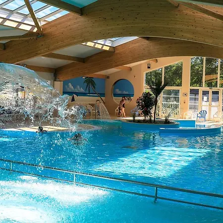 مكان تخييم Camping Cote O L'estanquet لا بالمير